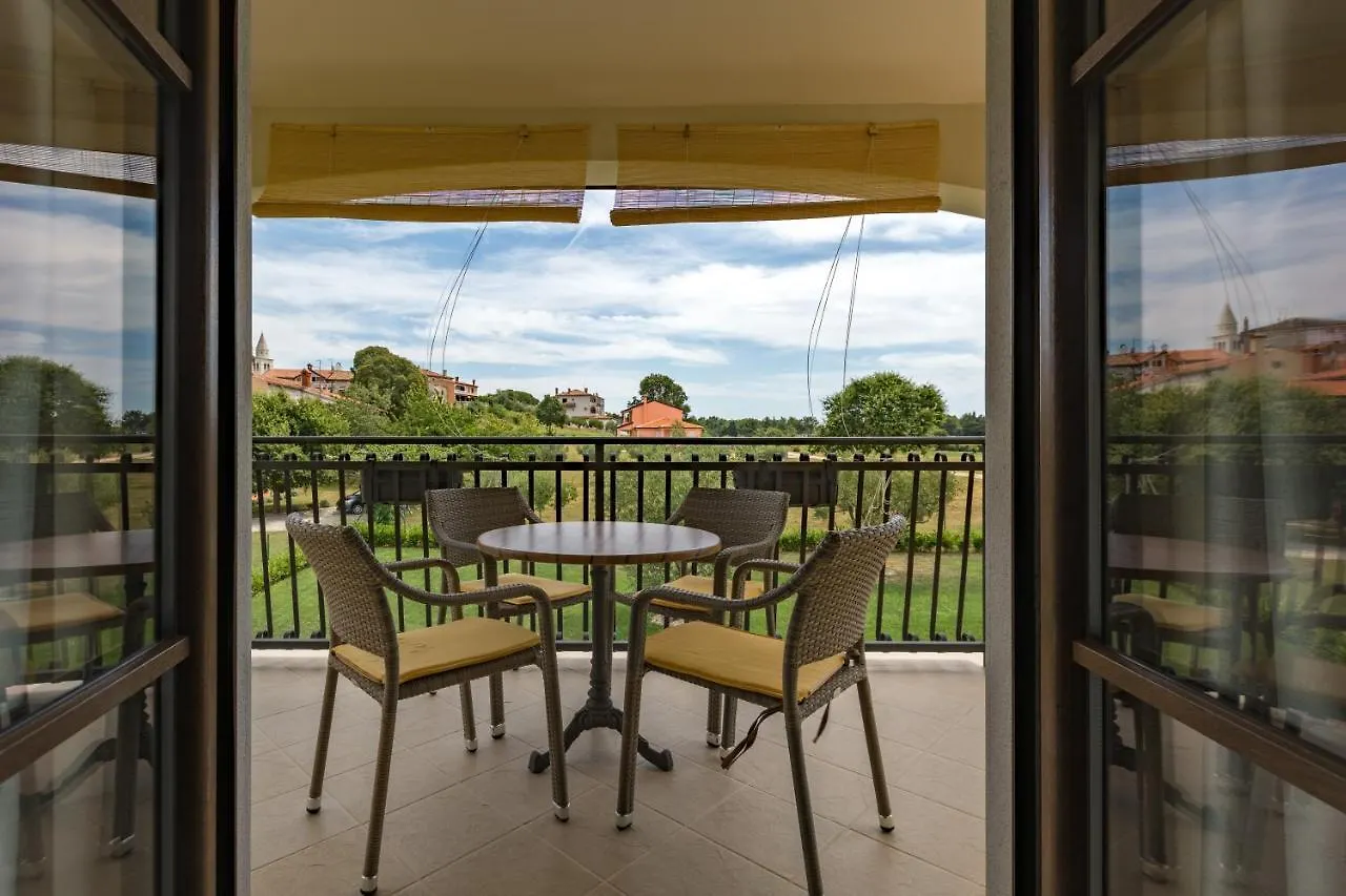 Teo Apartments Funtana 0*,